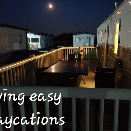 Living Easy Staycations At Tattershall Lakes Экстерьер фото
