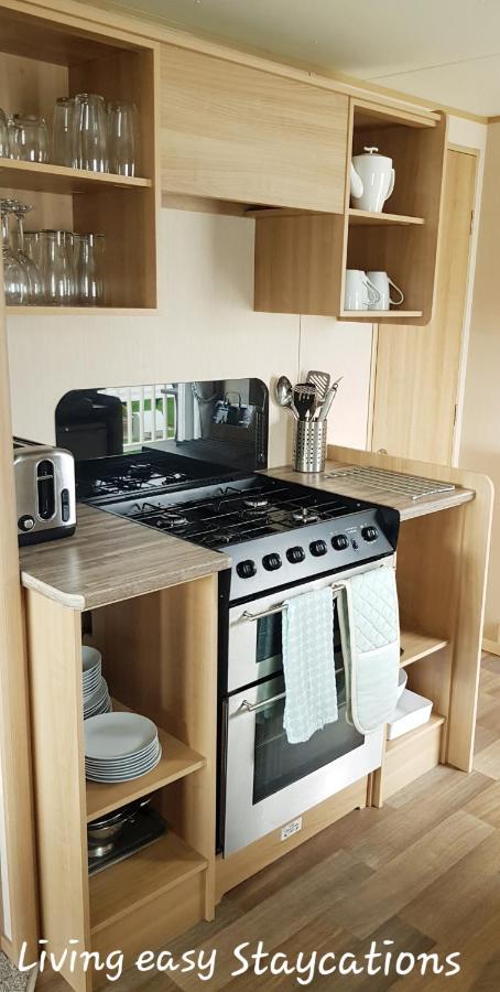 Living Easy Staycations At Tattershall Lakes Экстерьер фото